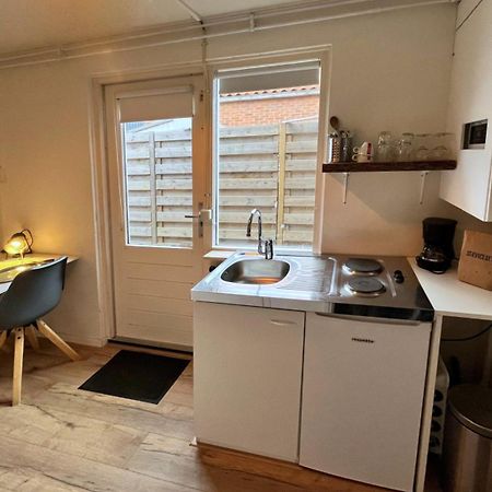 Volledig Gerenoveerd-Studio Aan Het Strand Заутеланде Екстериор снимка