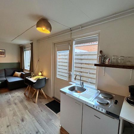 Volledig Gerenoveerd-Studio Aan Het Strand Заутеланде Екстериор снимка