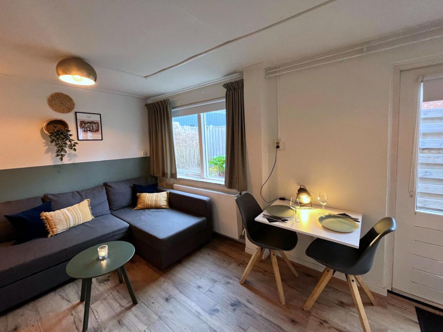 Volledig Gerenoveerd-Studio Aan Het Strand Заутеланде Екстериор снимка